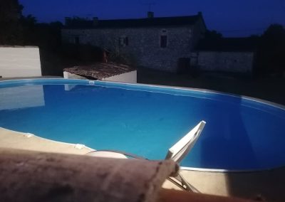 piscine-nuit-racines-de-lili